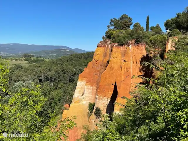 villa huren in Frankrijk, Vaucluse, Saint-Saturnin-lès-Apt – L'EDEN Okerkleurige kliffen van Roussillon