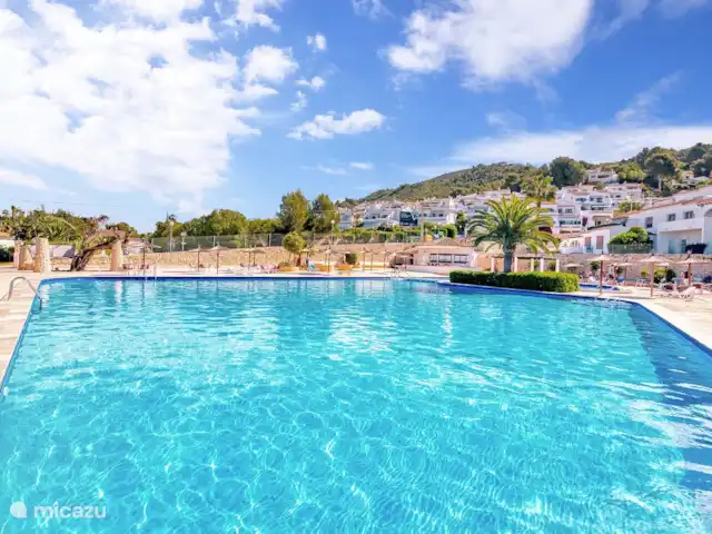 L'amour suprême | Espagne, Costa Blanca, Benitachell - maison de vacances Belle grande piscine commune avec grand bassin pour enfants.