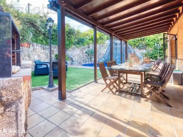 Costa Cabaña - Villa Alba | Espagne, Costa Brava, Lloret de Mar - villa La Villa Alba est située à quelques pas de la magnifique plage de Canyelles, idéale pour un séjour inoubliable !