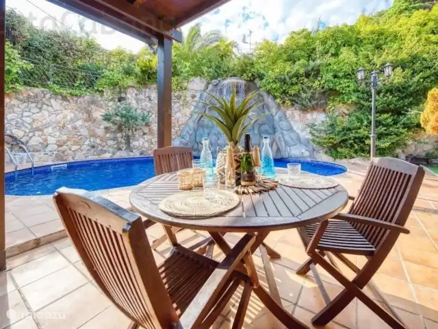 Costa Cabaña - Villa Alba | Espagne, Costa Brava, Lloret de Mar - villa La Villa Alba est située à quelques pas de la magnifique plage de Canyelles, idéale pour un séjour inoubliable !