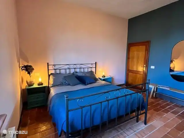 Fietsen, Italië, Umbrië, Castiglione Del Lago, appartement La Casa Terra Dei Sogni Slaapkamer 1