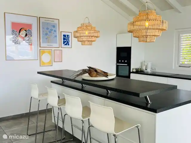Cas Horizon | Curaçao, Banda Abou (ouest), Coral Estate, Rif St.Marie - villa A déguster au bar.