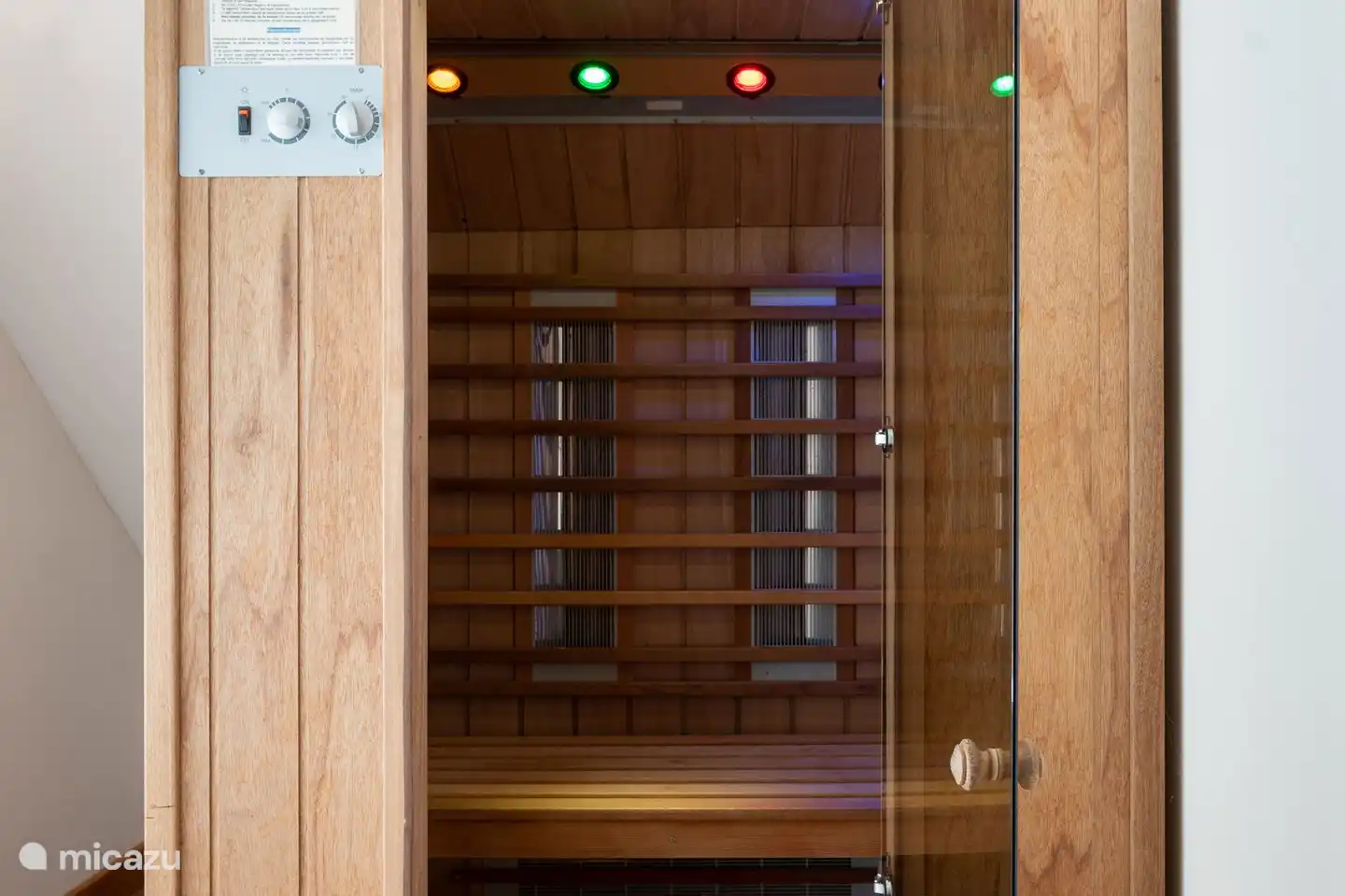 sauna de infrarrojos en anexo