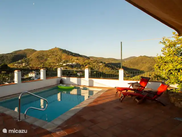 casa vacacional en España, Costa del Sol, Comares – Los Tres Gatos Mires en cualquier dirección, ¡siempre es impresionantemente hermoso!