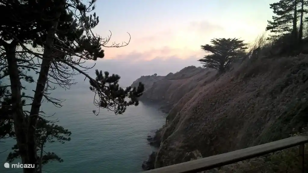 Blick auf die „Pointe de la Garde“ von der Wohnung im Winter