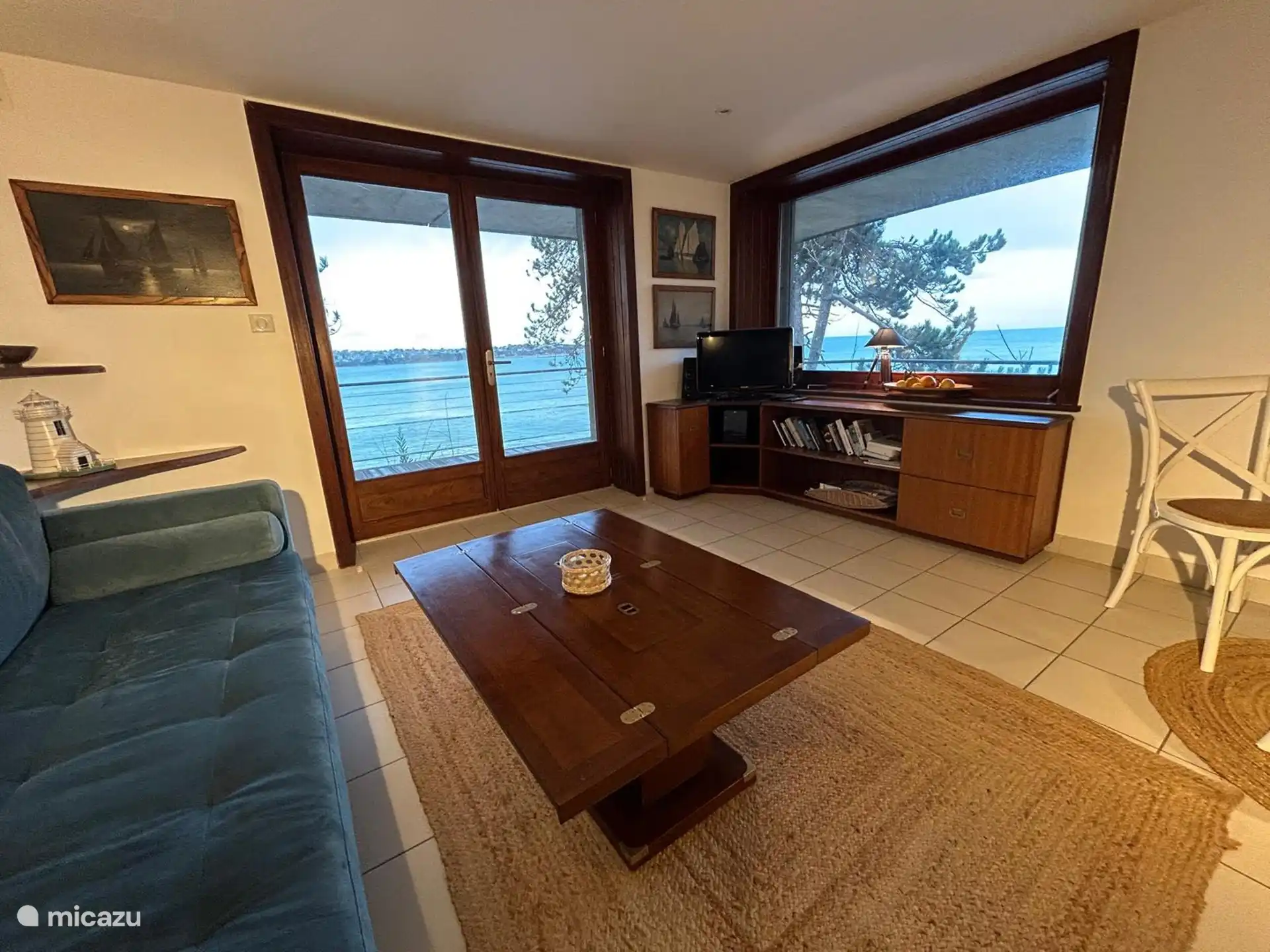 Wohnzimmer mit herrlichem Meerblick !!