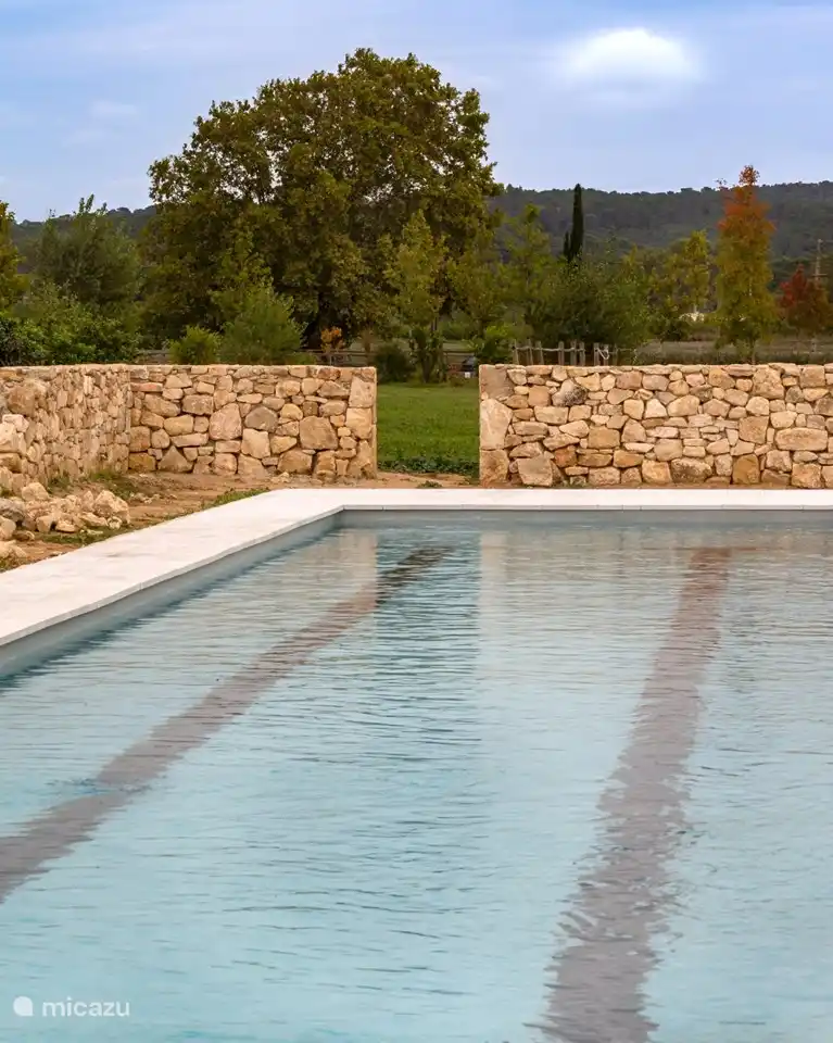 2. Becken: 25m-Becken