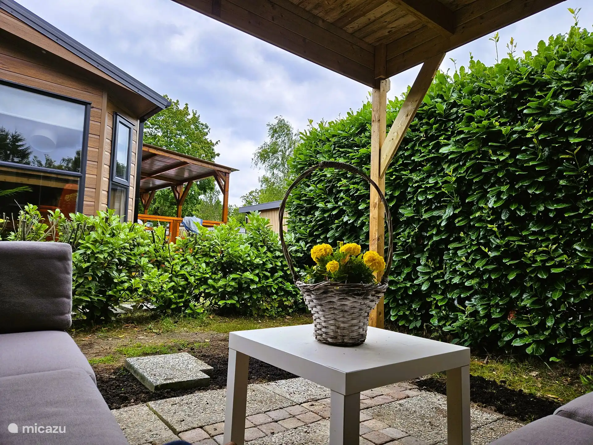 Von der Veranda aus.