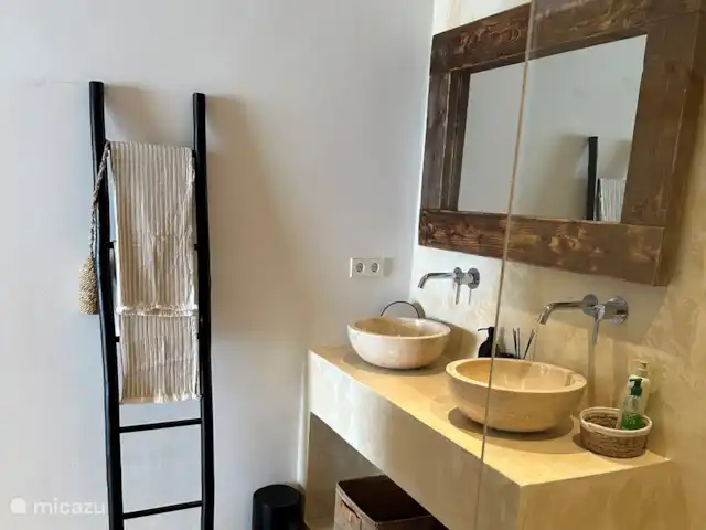 Appartment Vista a Mer huren in Spanje, Ibiza, Cala Tarida - appartement Twee wastafels