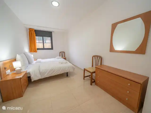 Villa Aurore (12 pers.), vue montagne | Espagne, Costa Brava, Lloret de Mar - villa Chambre 6.0 avec deux lits simples
