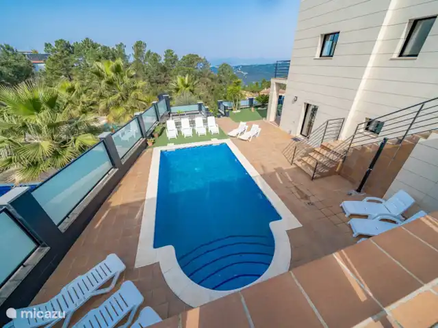 Villa Aurore (12 pers.), vue montagne | Espagne, Costa Brava, Lloret de Mar - villa Douche extérieure également disponible