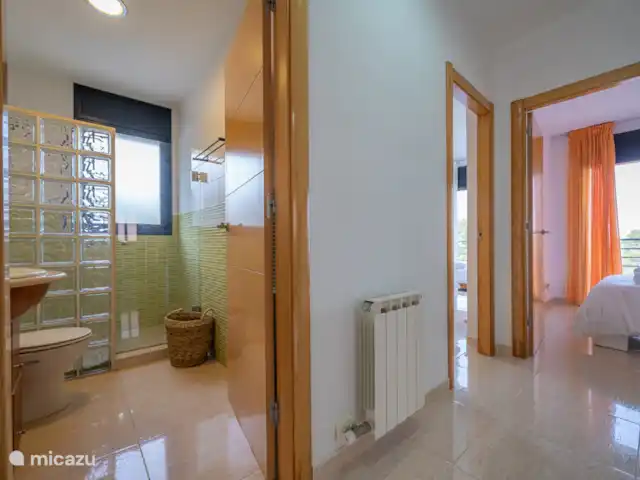 Villa Aurore (12 pers.), vue montagne | Espagne, Costa Brava, Lloret de Mar - villa Avec salle de bain 1.0