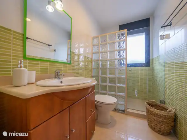 Villa Aurore (12 pers.), vue montagne | Espagne, Costa Brava, Lloret de Mar - villa Salle de bain 1.0