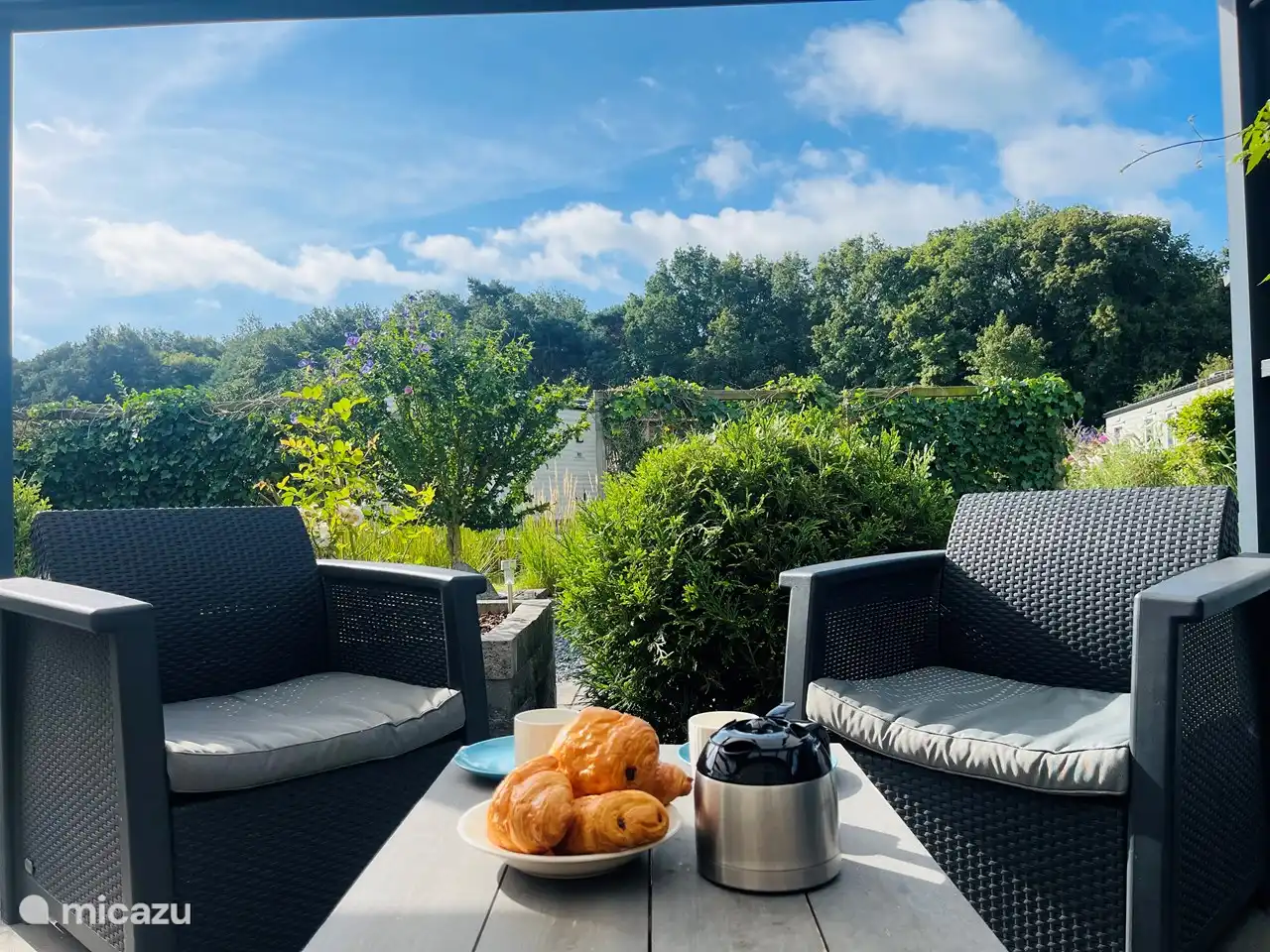 Sehen Sie sich den privaten Garten an