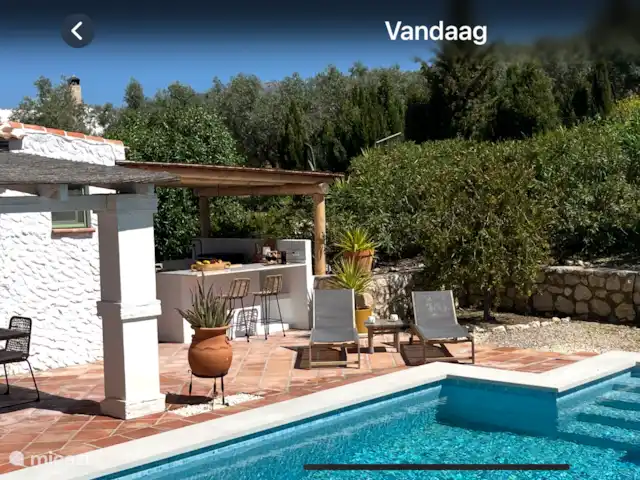 Finca Can Faye huren in Spanje, Andalusië, Riogordo - finca De nieuwe buitenkeuken en het vernieuwde zwembad!