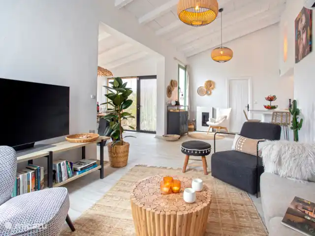 Finca Can Faye huren in Spanje, Andalusië, Riogordo - finca De woonkamer met zithoek en televisie