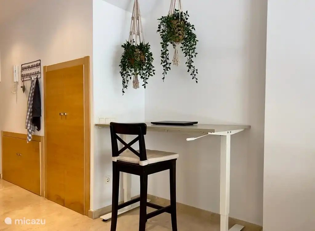 Hoge werktafel/bureau