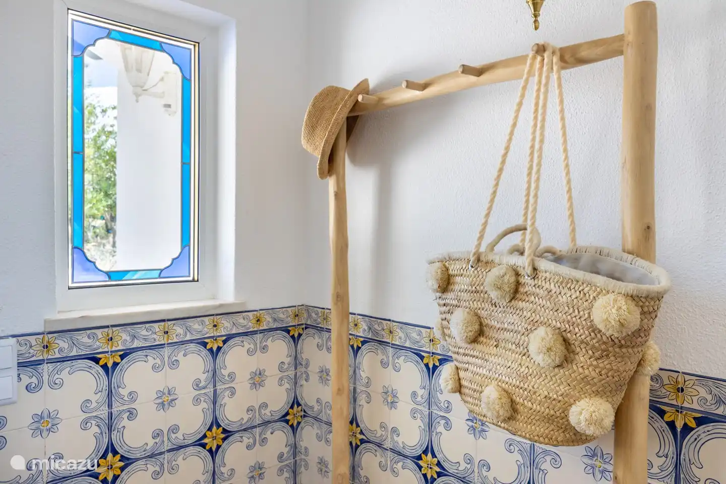 Rent Villa Cama da Vaca in Praia Da Luz, Algarve. Micazu