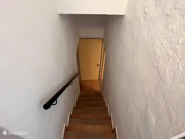 Casa Jazmin | Espagne, Andalousie, Loja - maison de vacances Le bel escalier étroit à l'étage supérieur