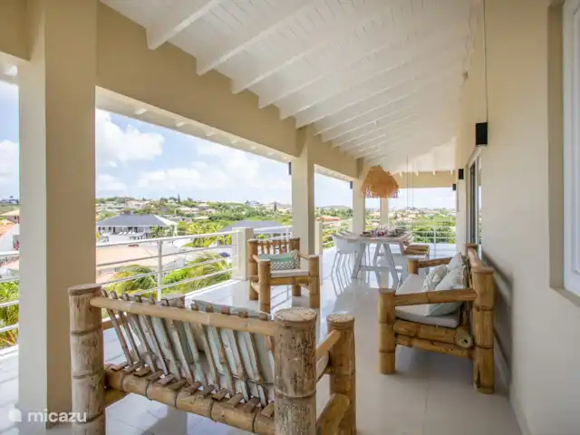 Ático para 6 personas en Jan Thiel en Curazao, Banda Arriba (este), Vista Royal - apartamento Terraza con vistas a Jan Thiel
