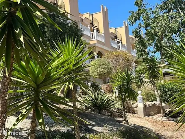 Casa 49 en España, Costa Blanca, San Fulgencio - casa vacacional residencia de vacaciones vista desde la piscina