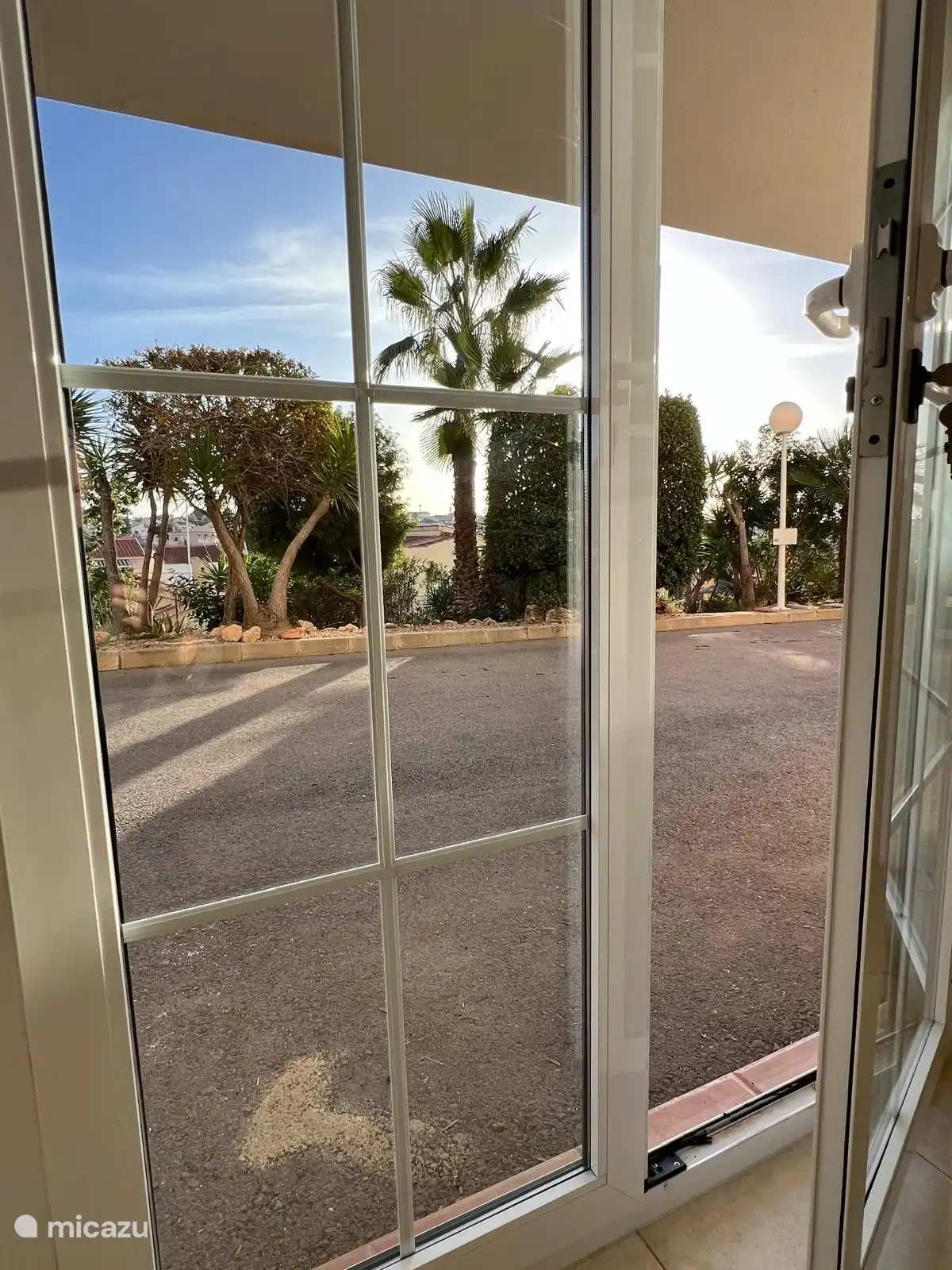 Vista de la habitación al jardín