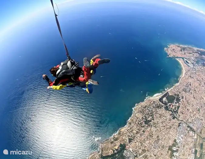 Fallschirmspringen ist in der Nähe