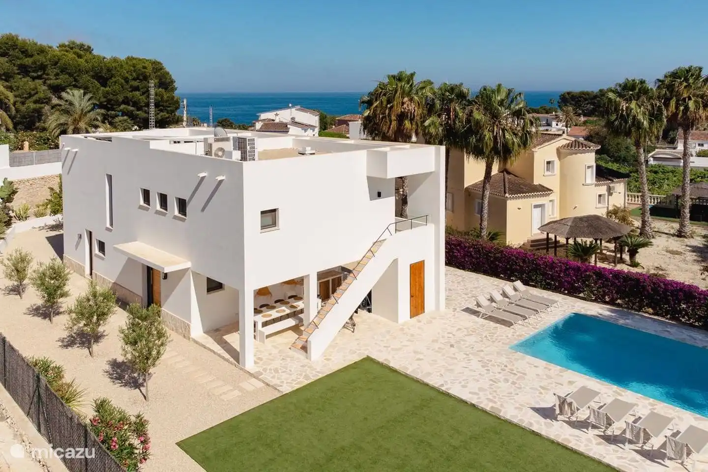 Villa Andrago in Moraira ist für 8 Personen geeignet und liegt in der Nähe des Mittelmeers
