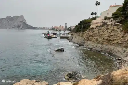 Crique Les Bassetes
