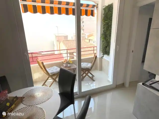 Proche plage et centre | Espagne, Costa Blanca, Torrevieja - appartement Salle