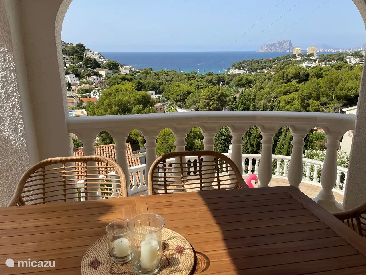 Terrasse du petit déjeuner