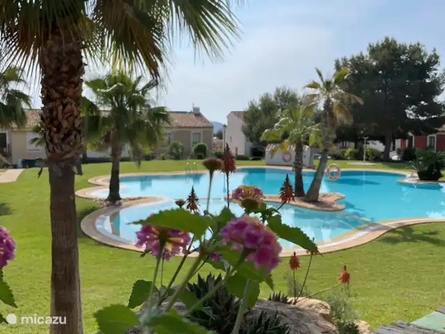 Location de Vacances Espagne, Costa Blanca, Benidorm, maison mitoyenne - Casita El Mirador Piscine du Golf Bahia.