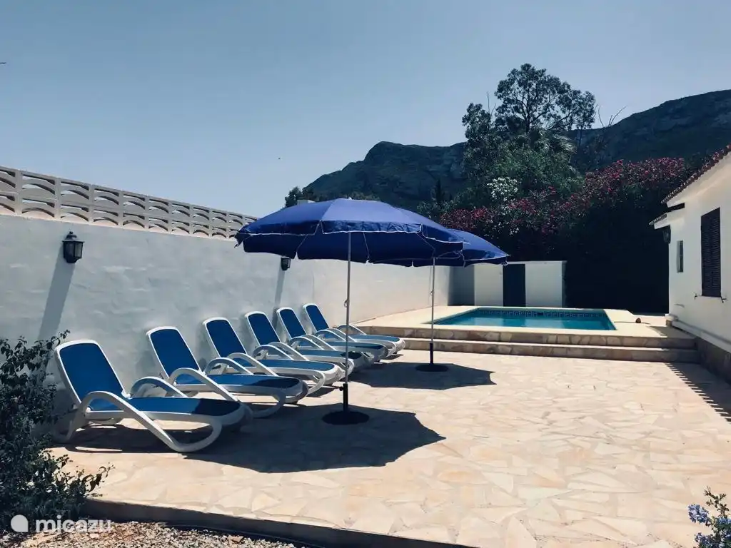 Terrasse ensoleillée Tres Palmas