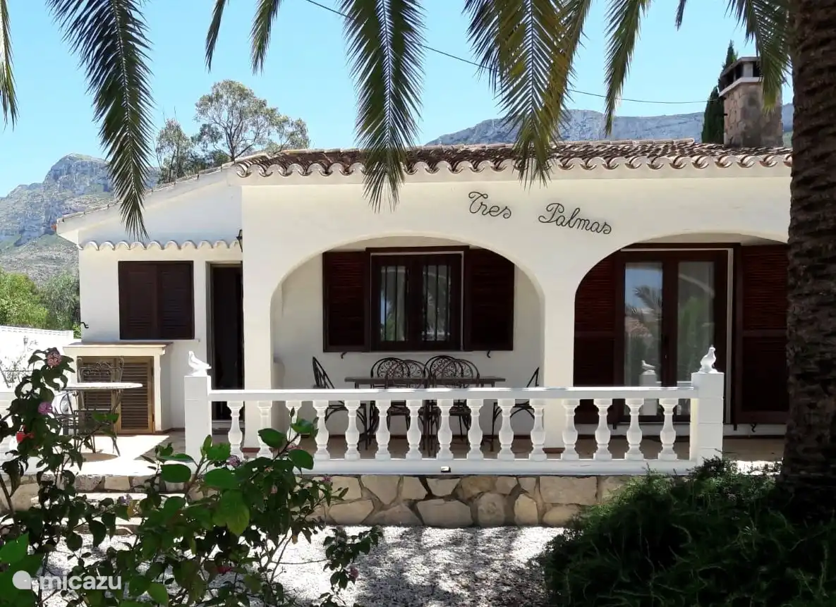 Vue de face de Tres Palmas