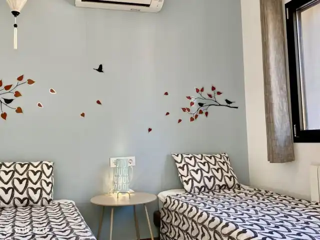 Villa El Nido | Moraire | 8 pers. | Espagne, Costa Blanca, Moraira - villa La Villa El Nido dispose de 4 chambres avec de confortables lits avec sommier à ressorts
