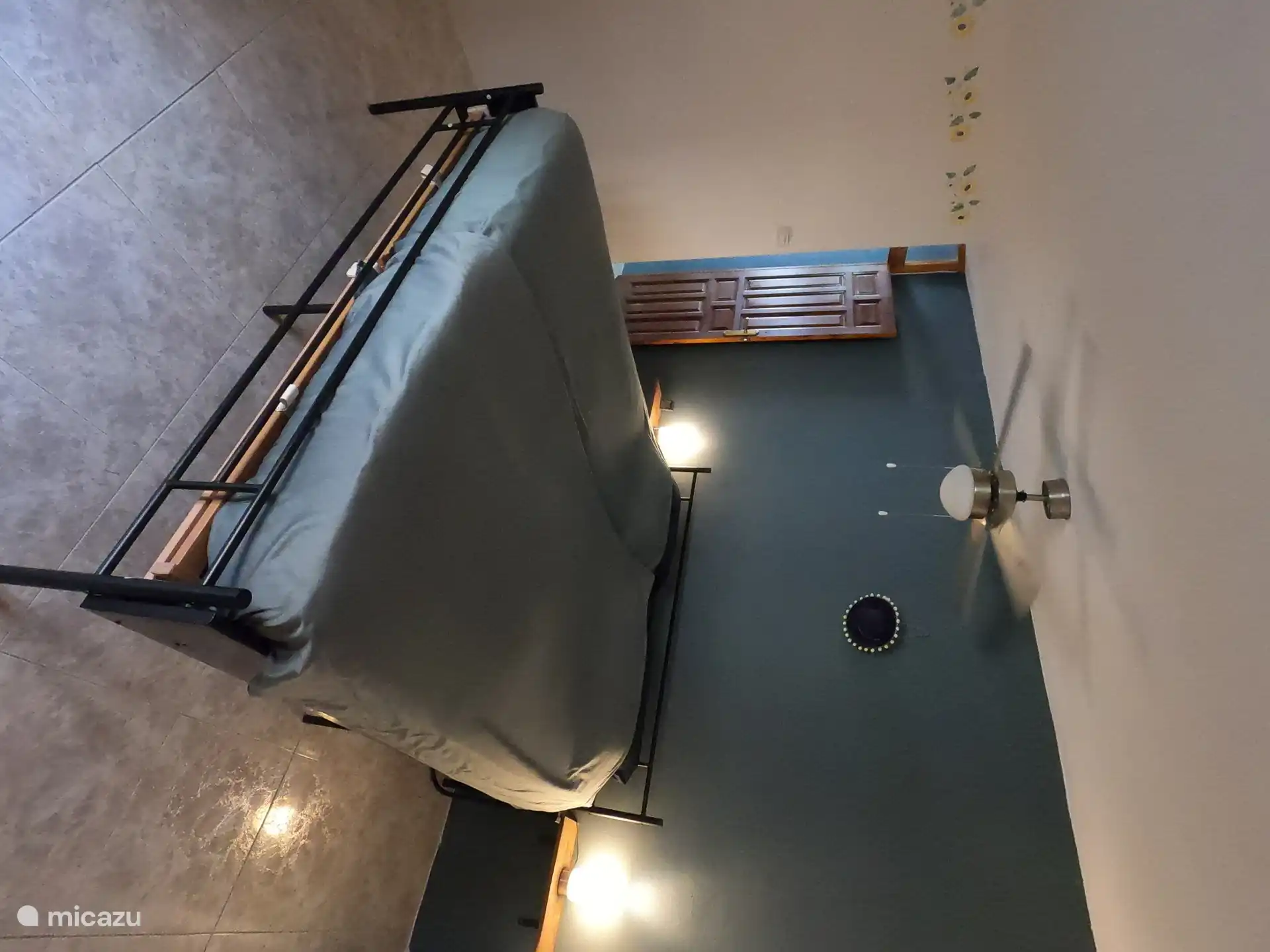 Apartment mit Schlafzimmer