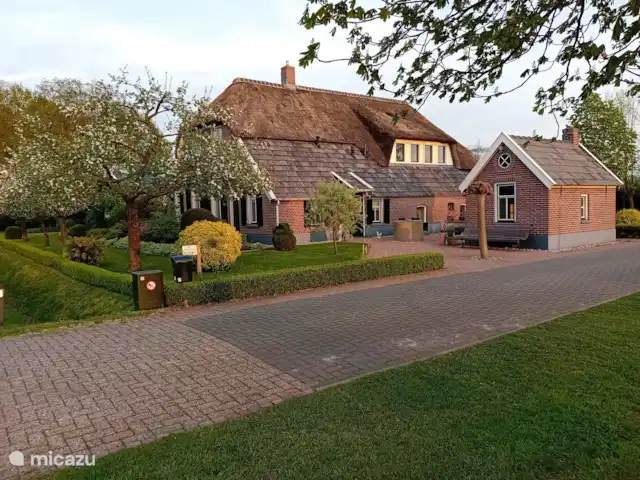 Wandelen, Nederland, Overijssel, Holten, boerderij Erve Toon Wandelen, Nederland, Overijssel, Holten, boerderij Erve Toon