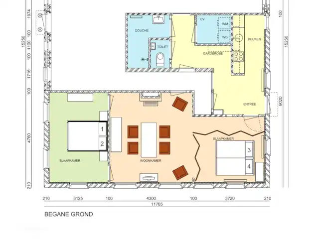 Wandelen, Nederland, Overijssel, Holten, boerderij Erve Toon Plattegrond met 2 slaapplekken in de slaapkamer en 2 slaapplekken in de living m.b.v. kamerschermen