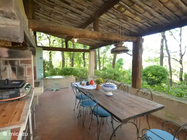 Shoto | France, Vaucluse, Aubignan - maison de vacances Cuisine extérieure