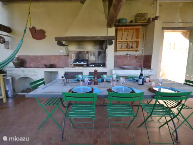 Shoto | France, Vaucluse, Aubignan - maison de vacances Cuisine extérieure