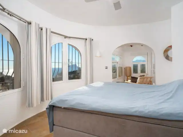 Villa Bahia del Portet | Moraira  huren in Spanje, Costa Blanca, Moraira - villa Villa Bahia del Portet heeft 4 slaapkamer met grote boxspringbedden