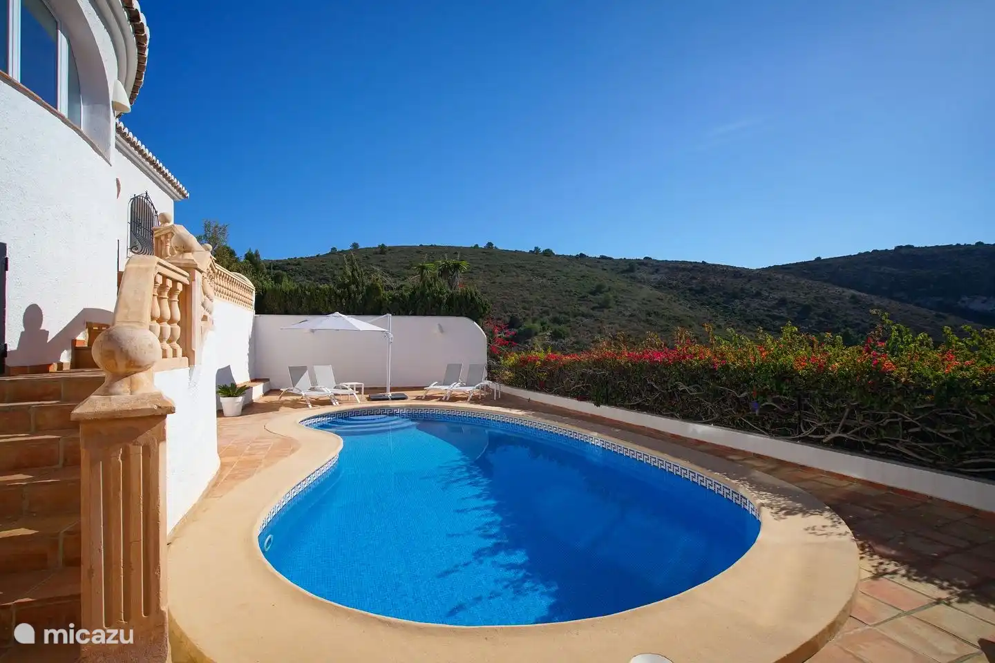 Villa Bahia del Portet offers plenty of privacy