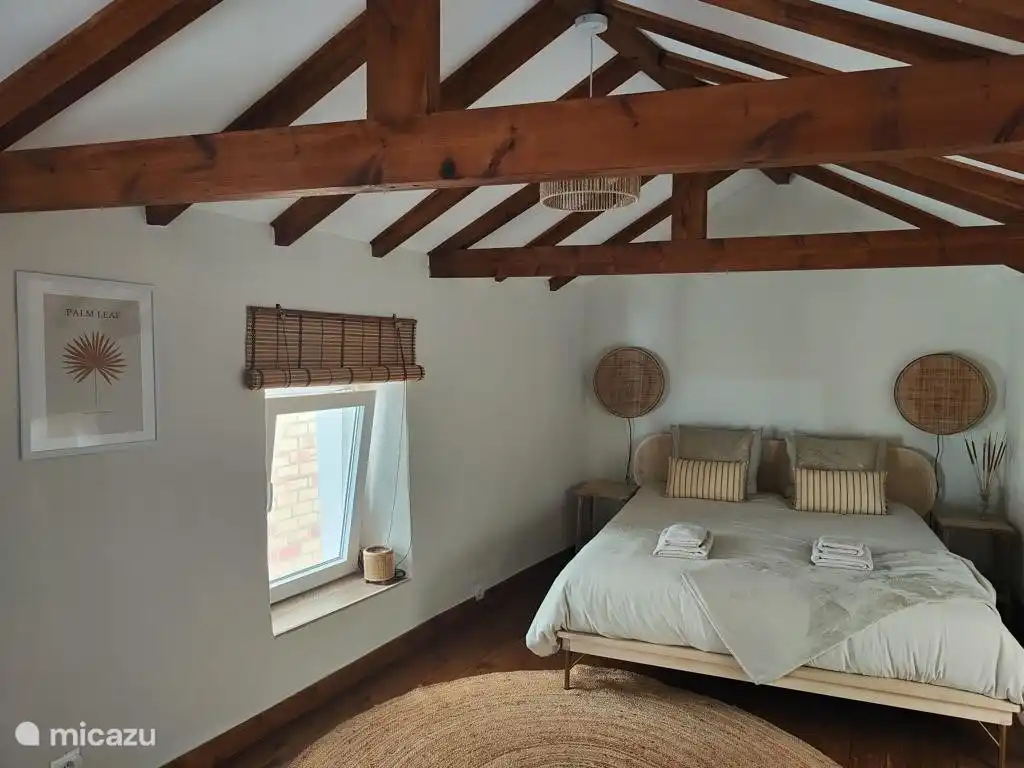 Chambre au rez-de-chaussée