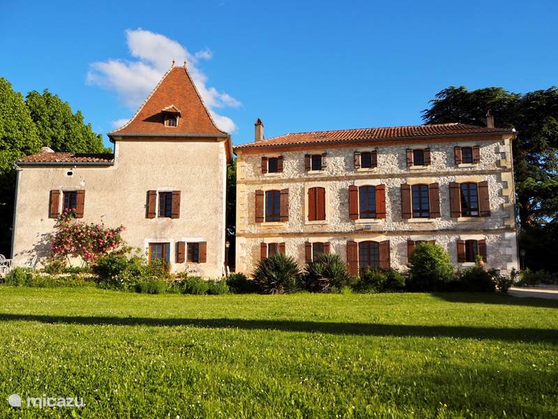 Maison de Vacances France, Lot-et-Garonne, Penne d'Agenais Gîte / Cottage Gîte 'Les Deux Cèdres'
