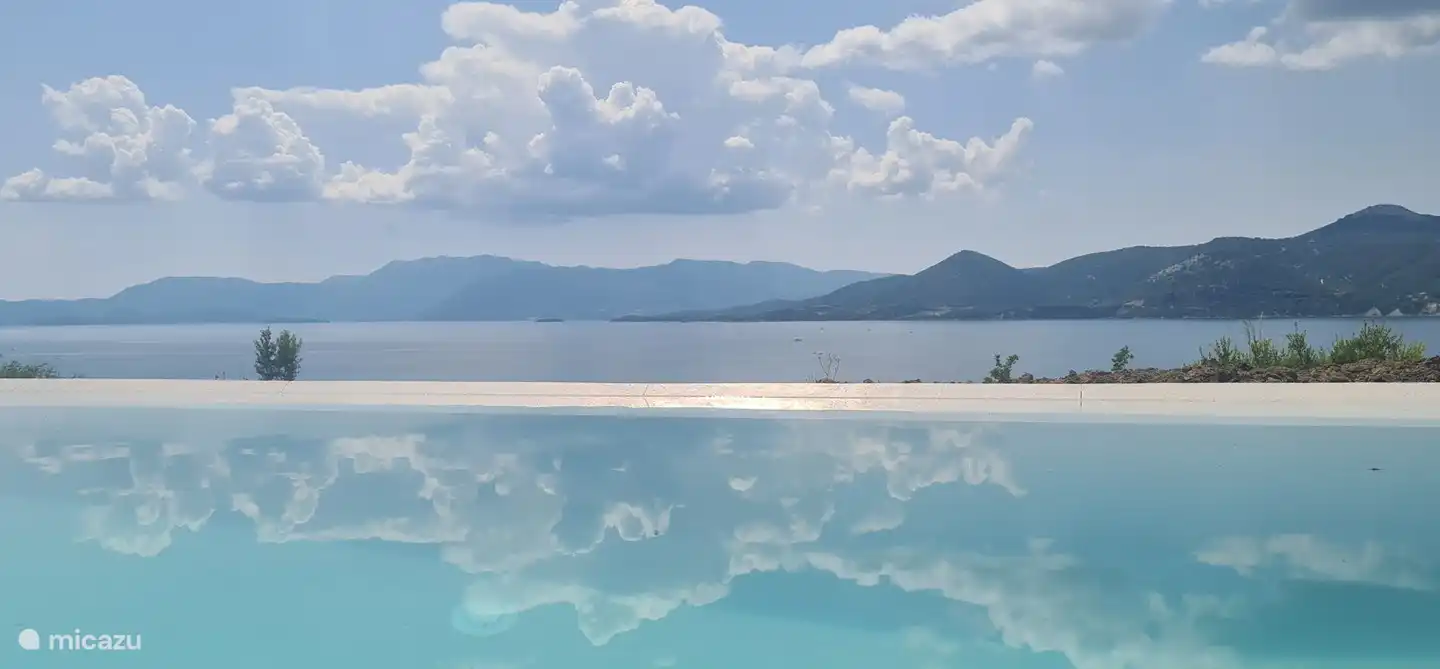 Schwimmbad 8,5 x 2,5