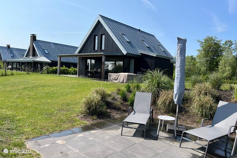 Vakantiehuis Nederland, Friesland, Sint Nicolaasga Villa Villa aan het water Sint Nicolaasga