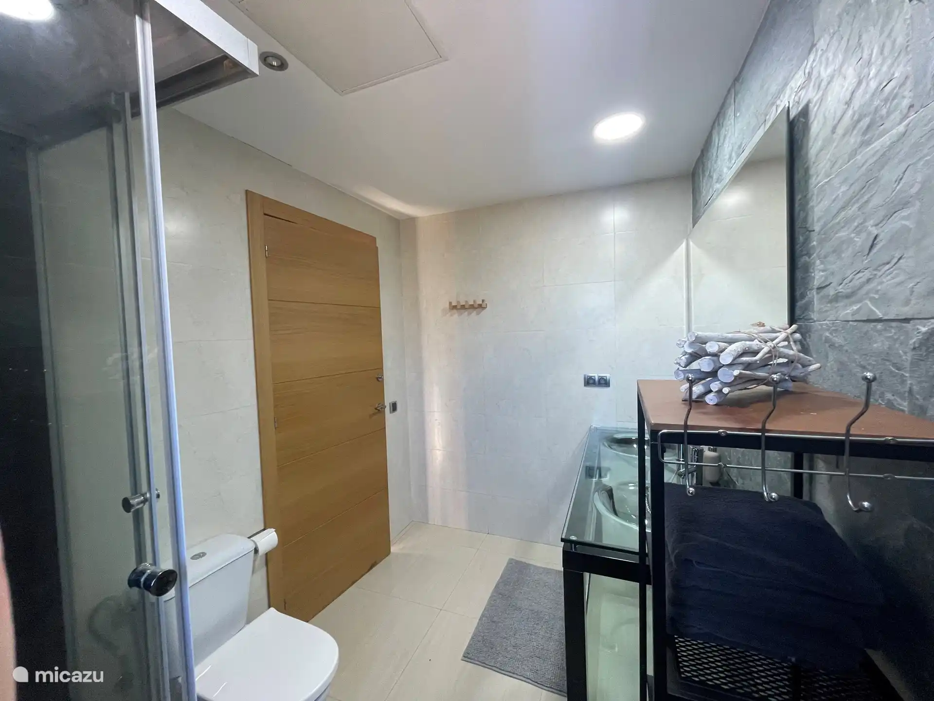 Salle de bain attenantSalle de bain attenante