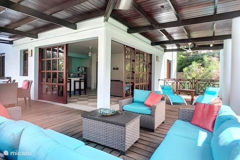 Vakantiehuis Curaçao, Curacao-Midden, Blue Bay Villa Mooie villa op Blue Bay