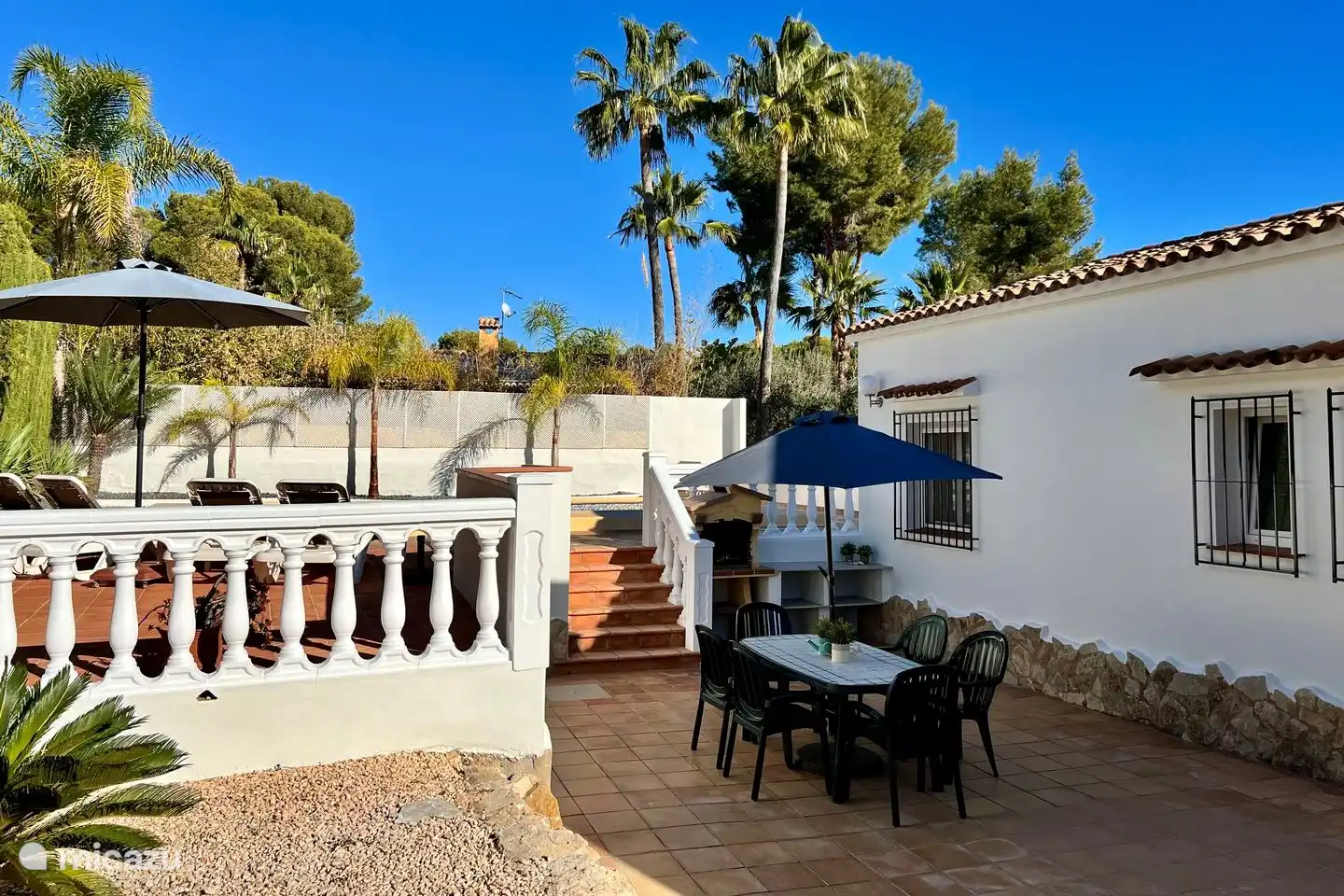 Villa Lara in Moraira has a barbecue in the Mediterranean garden