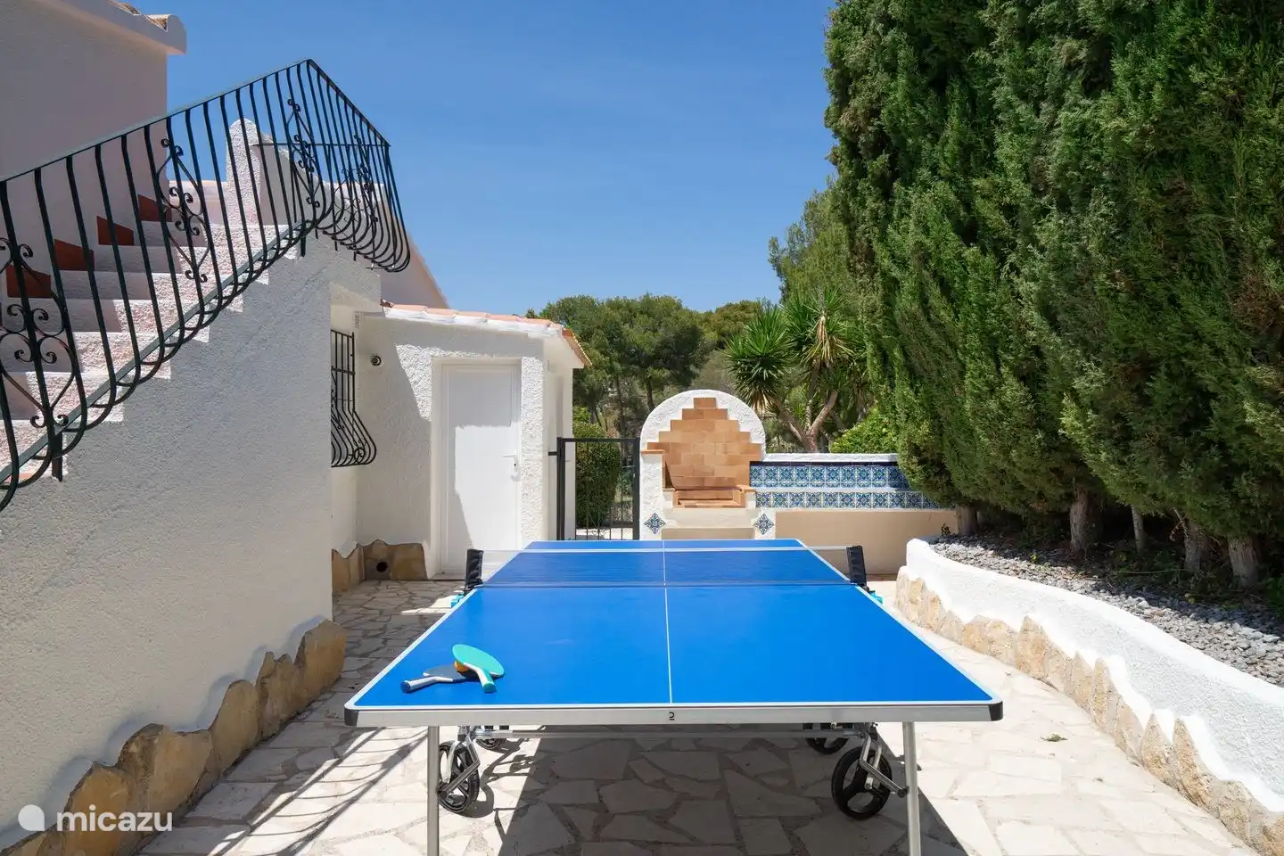 Villa Naranja in Moraira has its own ping pong table